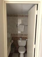 Travelodge by Wyndham Niagara Falls Fallsview