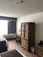 Travelodge by Wyndham Niagara Falls Fallsview
