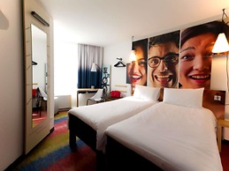 ibis Hotel Köln Centrum