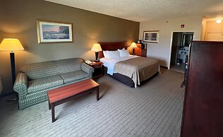 Quality Inn & Suites Grants - I-40