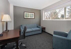 Coast Lethbridge Hotel & Conference Centre