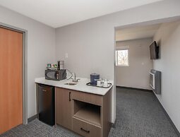 Coast Lethbridge Hotel & Conference Centre