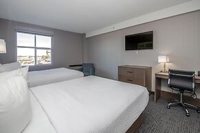 Coast Lethbridge Hotel & Conference Centre