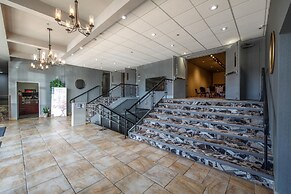 Coast Lethbridge Hotel & Conference Centre