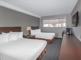 Coast Lethbridge Hotel & Conference Centre