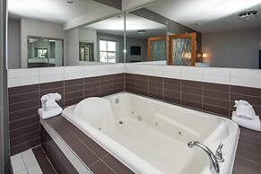 Coast Lethbridge Hotel & Conference Centre