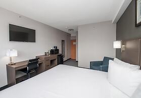 Coast Lethbridge Hotel & Conference Centre