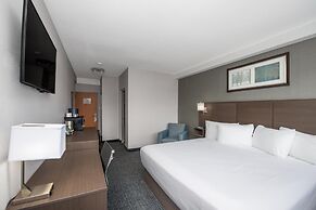 Coast Lethbridge Hotel & Conference Centre