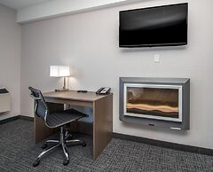 Coast Lethbridge Hotel & Conference Centre