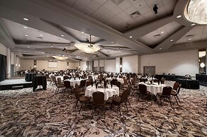 Coast Lethbridge Hotel & Conference Centre