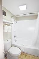 Days Inn by Wyndham Midland