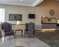 Quality Hotel and Suites Woodstock