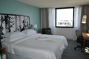 Sheraton Miami Airport Hotel & Executive Meeting Center