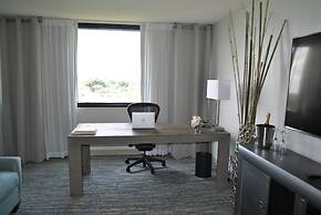 Sheraton Miami Airport Hotel & Executive Meeting Center