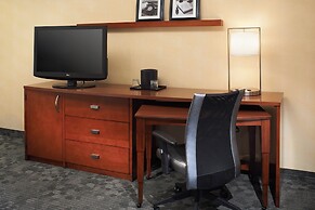 Courtyard by Marriott Chicago Deerfield
