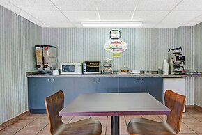 Super 8 by Wyndham Niagara Falls North