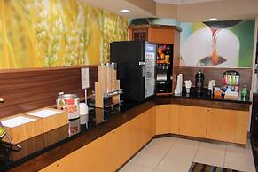 Fairfield Inn & Suites by Marriott Kansas City Liberty