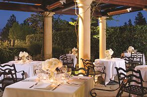 DoubleTree by Hilton Sonoma - Wine Country
