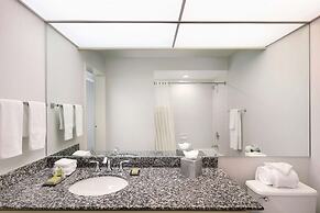 DoubleTree by Hilton Sonoma - Wine Country