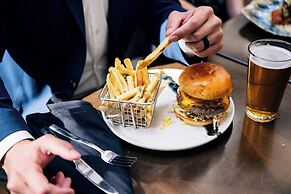 Renaissance Orlando at SeaWorld