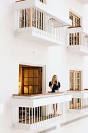 Renaissance Orlando at SeaWorld