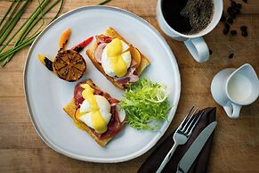 Renaissance Orlando at SeaWorld