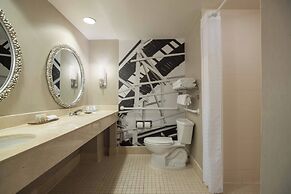 Renaissance Orlando at SeaWorld