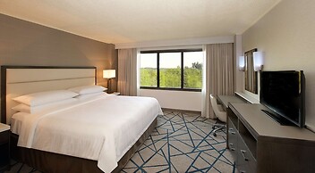Embassy Suites by Hilton Portland Tigard