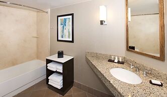 Embassy Suites by Hilton Portland Tigard