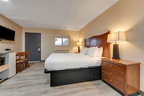 Suburban Studios near Mesa Verde