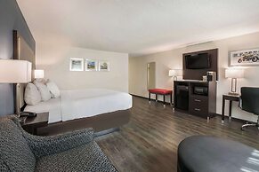 Clarion Hotel Conference Center