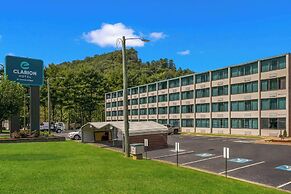 Clarion Hotel Conference Center