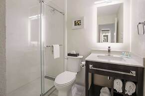 Clarion Hotel Conference Center