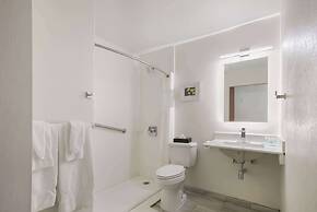 Clarion Hotel Conference Center