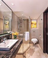 Royal Plaza on Scotts