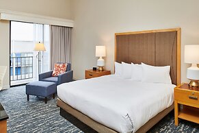 DoubleTree by Hilton Hotel Berkeley Marina