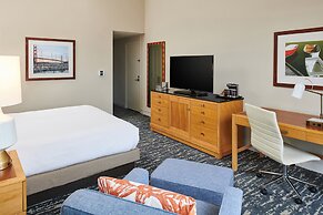 DoubleTree by Hilton Hotel Berkeley Marina