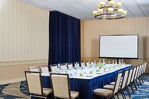 DoubleTree by Hilton Hotel Berkeley Marina