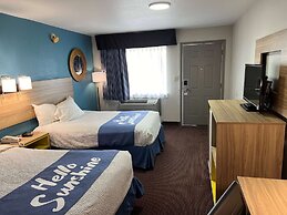 Days Inn by Wyndham Pratt