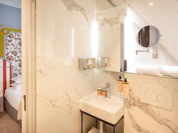 Mercure Paris Notre Dame Saint Germain des Prés
