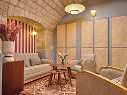 Mercure Paris Notre Dame Saint Germain des Prés