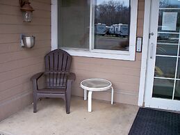 Country Inn Deerwood