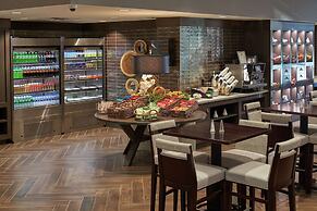 Hilton Cincinnati Airport