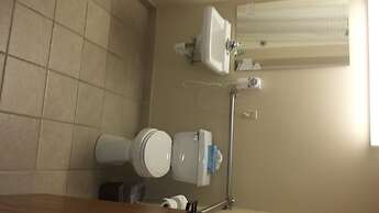 All American Inn and Suites