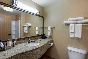 Best Western Plus Capital Inn