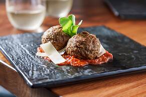 DoubleTree by Hilton Colorado Springs