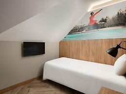 ibis Budapest Heroes Square