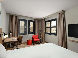 ibis Budapest Heroes Square