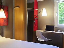 ibis Budapest Heroes Square