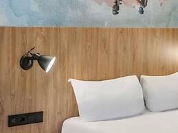 ibis Budapest Heroes Square